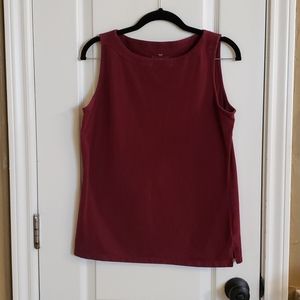 Maroon tank, great for fall layering